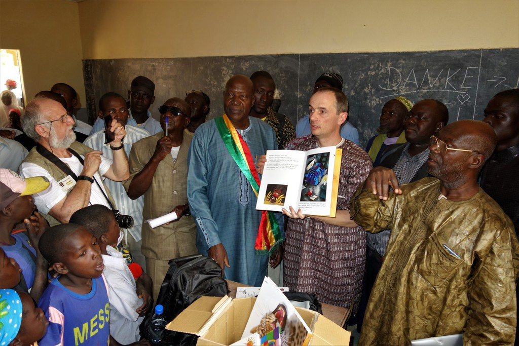 images/mali-hilfe/die-schule
